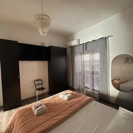 Stone House Apartment
